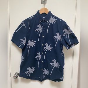 NWT Gap Standard Fit Palm Tree Floral Short Sleeve  Men’s Size M